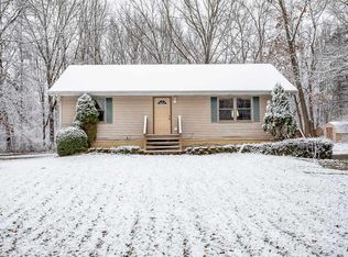 5027 Ridge Rd, Jackson, MI 49201