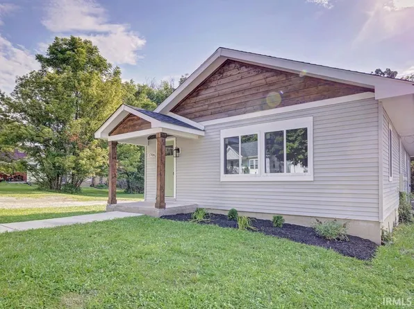 1706 S Huntington Dr, Bloomington, IN 47401