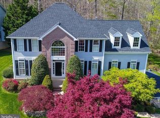 18 Monument Dr, Stafford, VA 22554