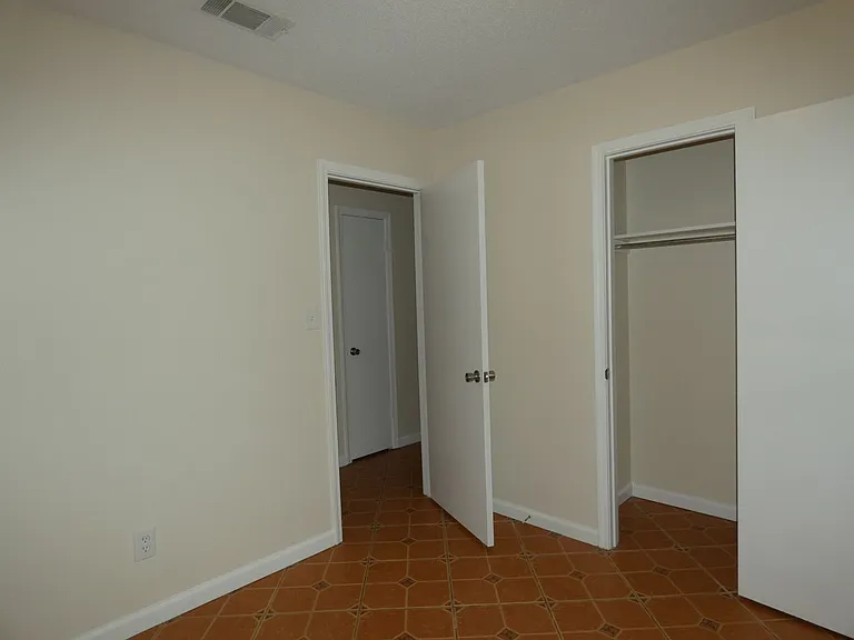 4606 Southern Pl — Photo 19