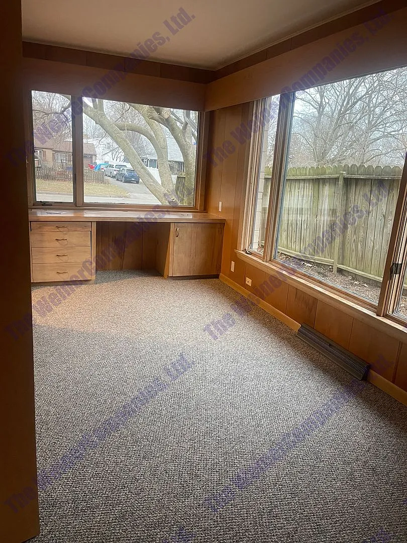 Building Photo - 707 Hessel Blvd