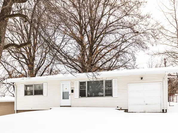 9306 Clarion Dr, Saint Louis, MO 63136