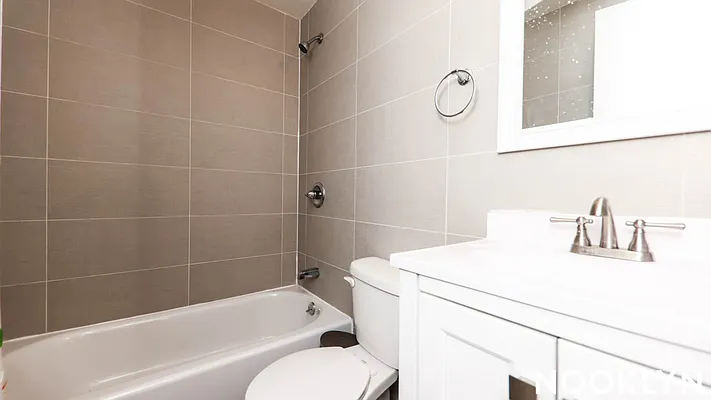 Rented by Nooklyn NYC LLC | media 10