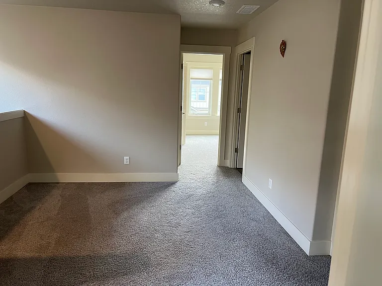 15182 NW Evelyn St — Photo 25
