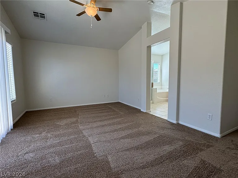 5029 Ivy Creek Ct — Photo 31