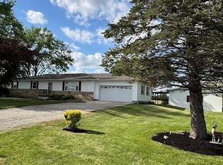 5505 N Buckneck Rd, Bradford, OH 45308