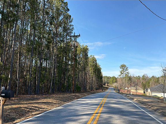 4th image of 8278 E Carroll Rd