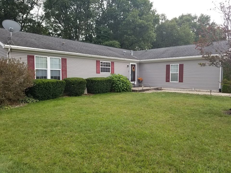 1st image of 53232 Crystal Pond Dr