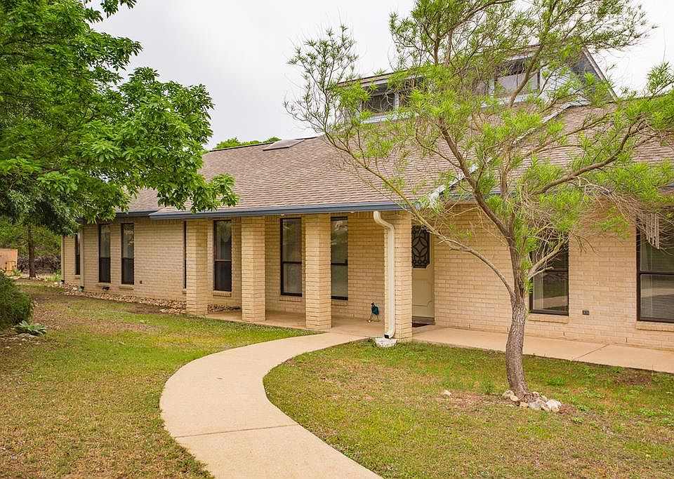 1st image of 224 Cave Springs Dr