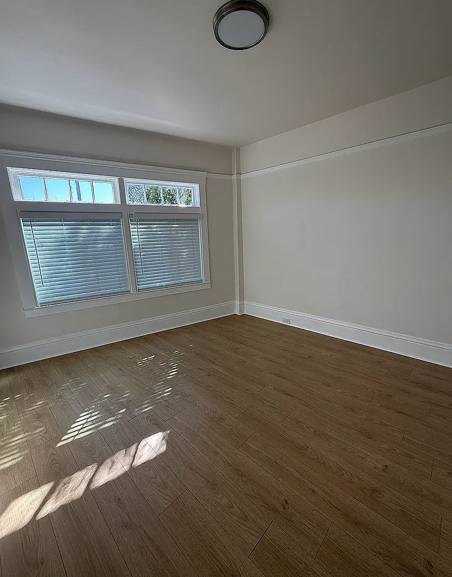 3 bed, $4,250 — Photo 4