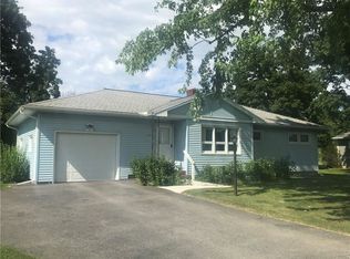 223 Gilman Rd, Churchville, NY 14428