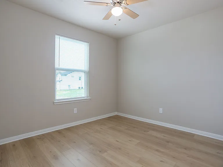 7103 Georgeann Dr #4 — Photo 9