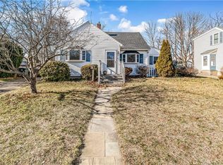 56 Kohary Dr, Milford, CT 06460