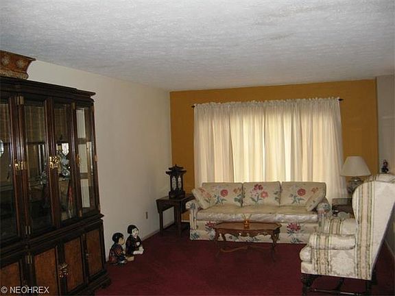 2nd image of 197 Dorland Ave