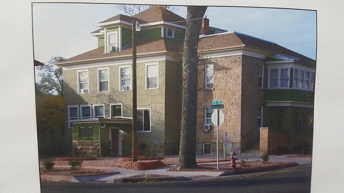 Building Photo - 428 Greenwood Ave