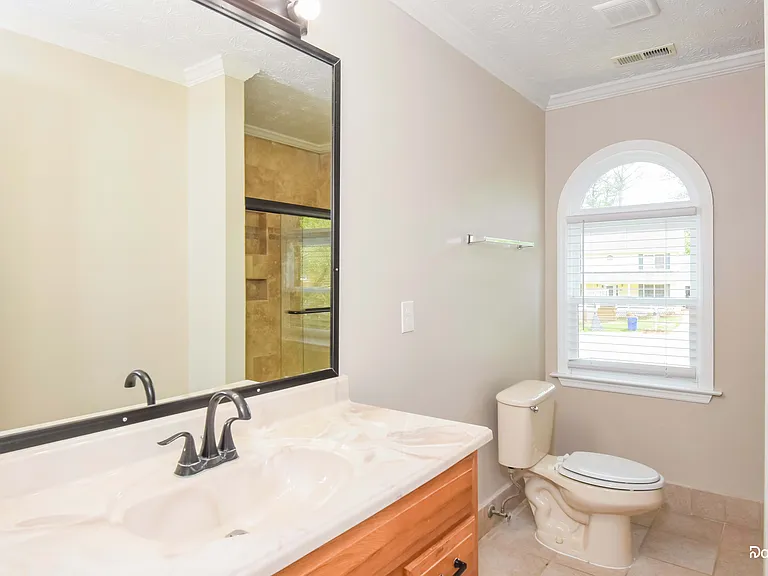4609 Pine Harbor Ct NE — Photo 13