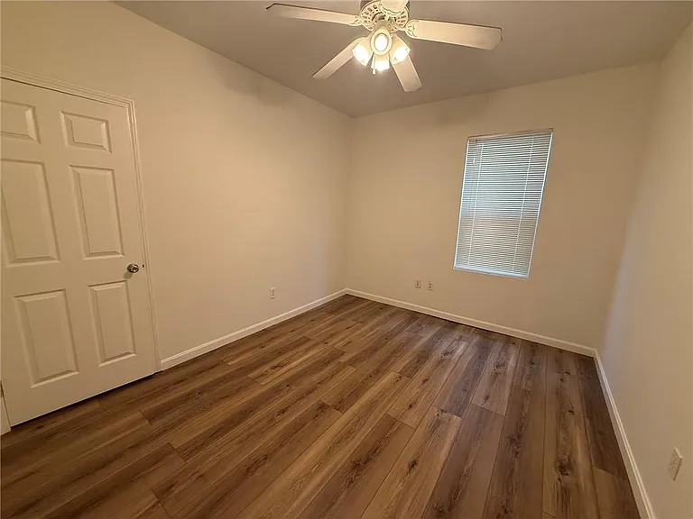 125 Pleasant St #1 — Photo 9