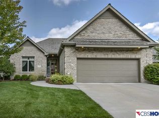 1707 S 190th Plz, Omaha, NE 68130