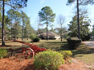 2766 Garcon Point Rd, Milton, FL 32583