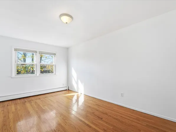 41 Alan Terrace image 1 of 16