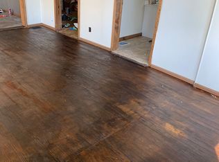 311 Orchard St, Zeigler, IL 62999