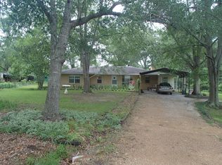 378 Lone Oak Cir, West Point, MS 39773