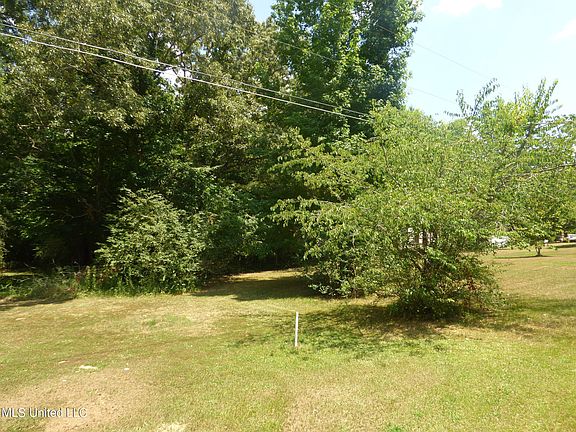 4th image of 0 Dockery Dr #13