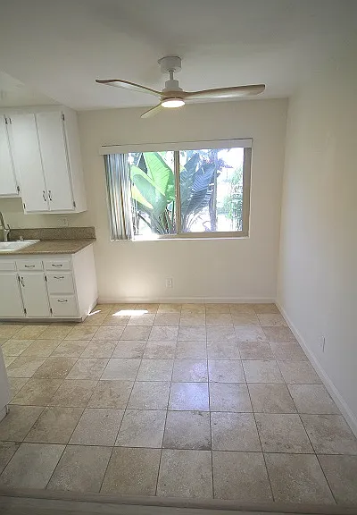 301 Knob Hill Ave. — Photo 3