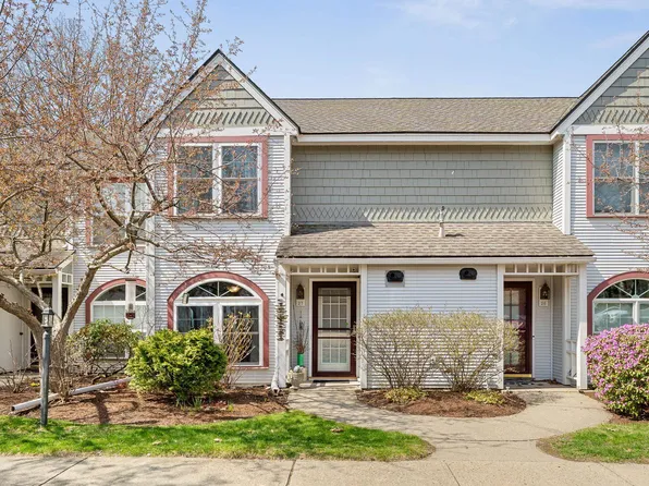 27 Northshore Drive, Burlington, VT 05401