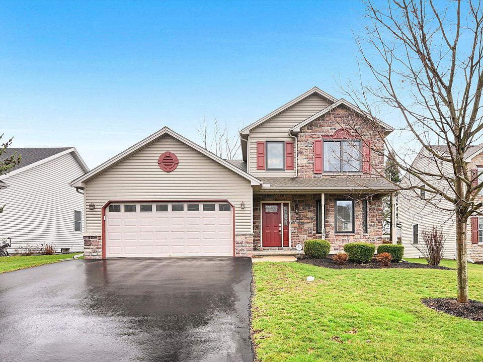 1st image of 107 Hilltop Ct