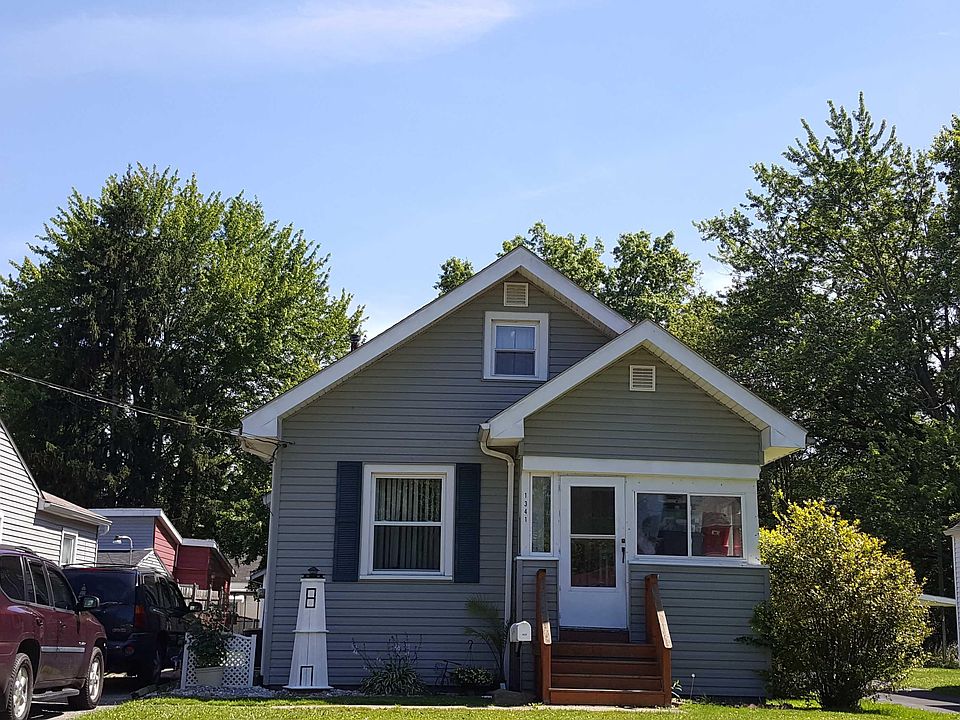 1st image of 1341 Bradford St NW