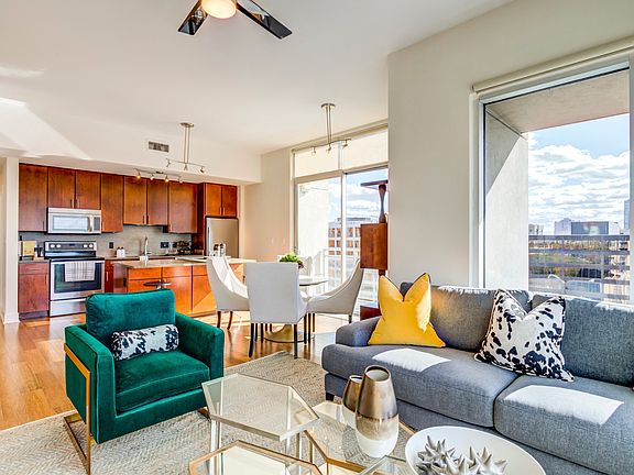 Model Living, Dining, Kitchen