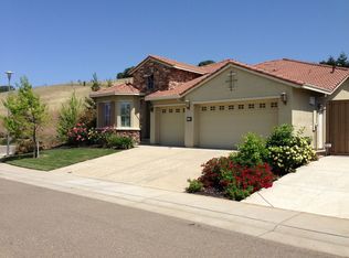 554 Porter Ct, Folsom, CA 95630