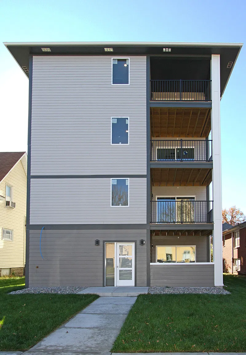 3 bed, 1730 sqft, $1,795 — Photo 4
