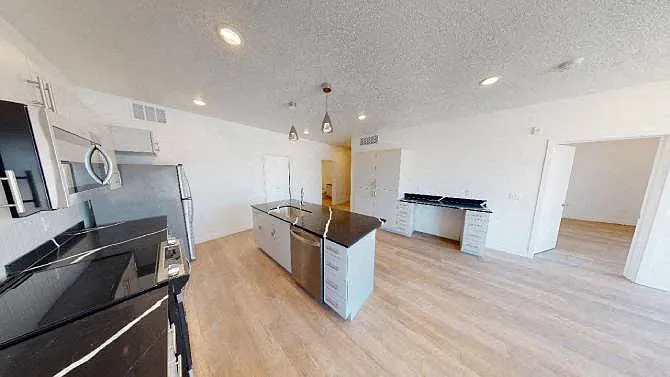 SevenO2 Main Apartments — Photo 176