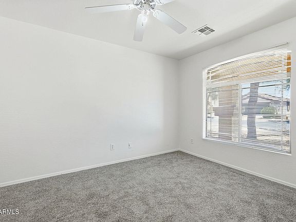5th image of 2258 W BROADWAY Avenue