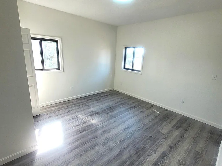 3504 Frazier St — Photo 10