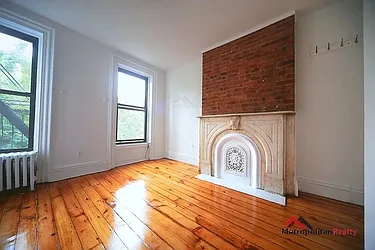 Rented by Metropolitan Realty