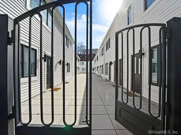 141 Grove Street #R, Stamford, CT 06901