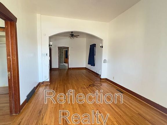 2nd image of 913 Box Elder St