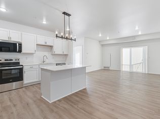 2465 62nd Ave S #103, Fargo, ND