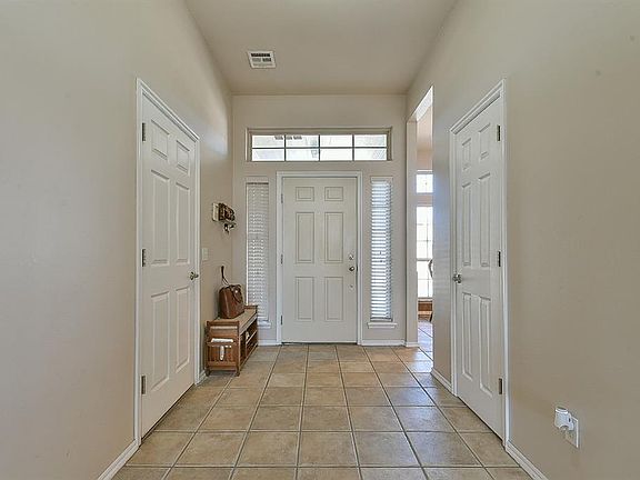 5th image of 2324 SW 138th St