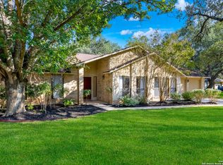 814 Lone Wolf Trl, San Antonio, TX 78232