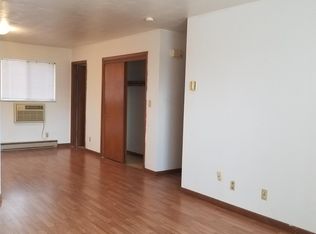 713 Cedar Dr APT 8, Fairborn, OH 45324