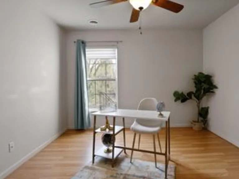 973 Misty Glen Dr — Photo 9