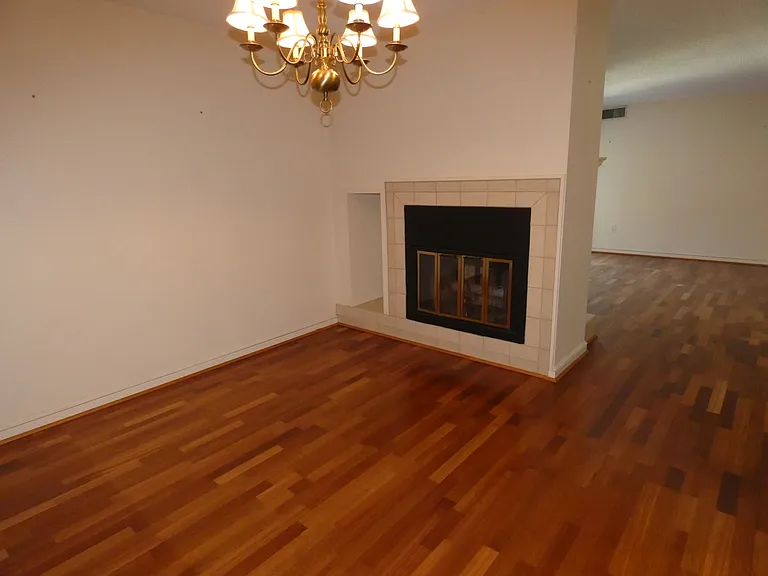380 Place Ln #380 — Photo 10