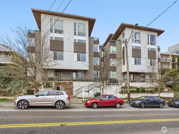 3070 SW Avalon Way #G, Seattle, WA 98126