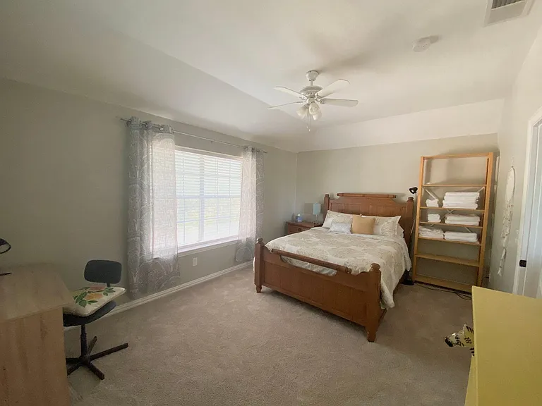 2125 Columbia Dr — Photo 25