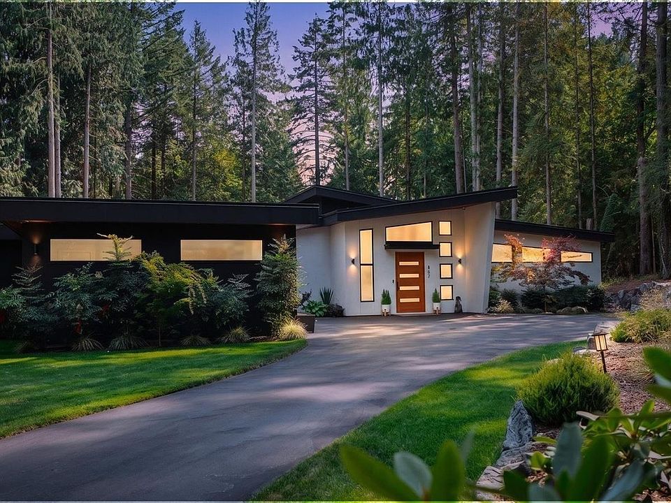 1st image of 867 Bradley Dyne Rd