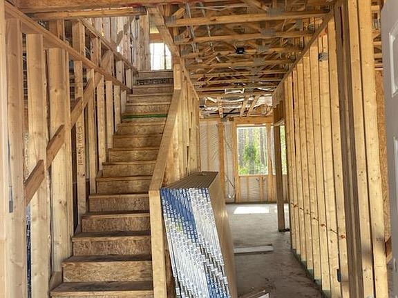 3rd image of 14644 MACADAMIA Lane